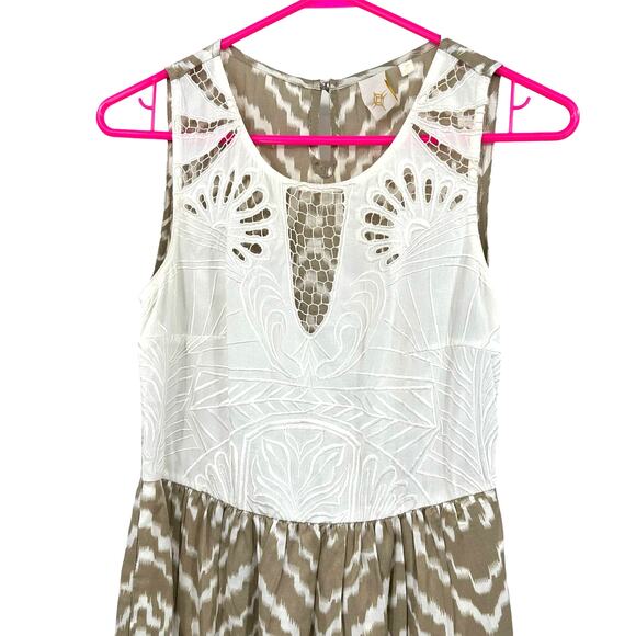 Anthropologie Size 0 Sleeveless Lace Embroidered Maxi Dress Tan & White Pattern - Picture 3 of 9